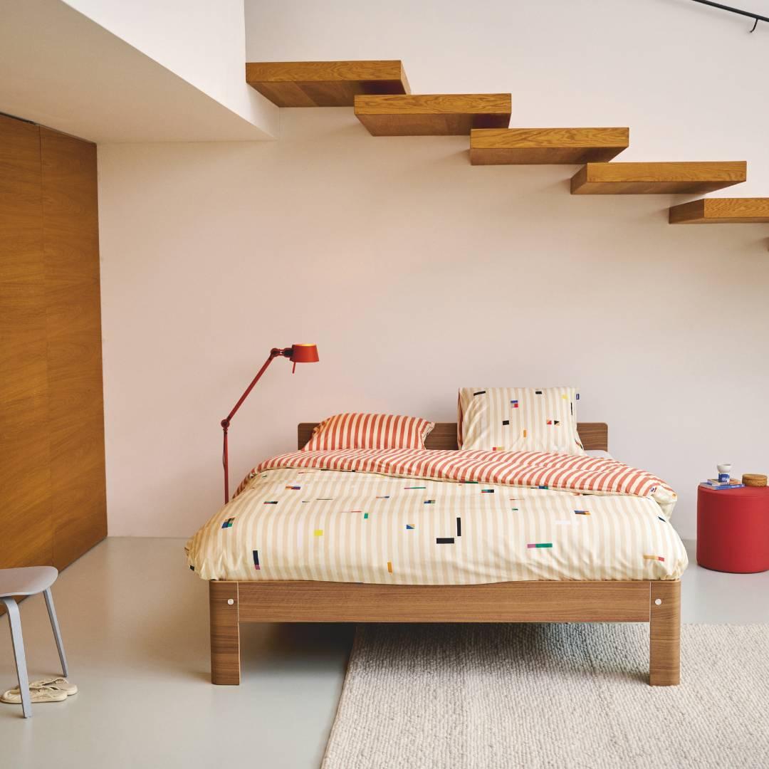 Auping Auronde Natural Walnut