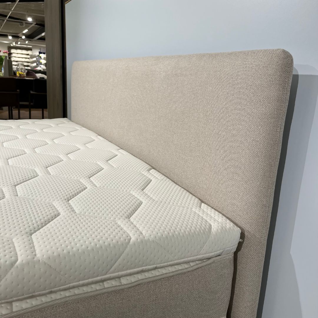Aanbieding Auping Tone Boxspring - 180 x 210 cm