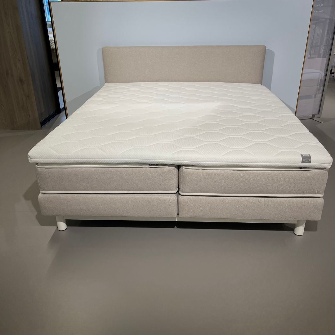 Aanbieding Auping Tone Boxspring - 180 x 210 cm