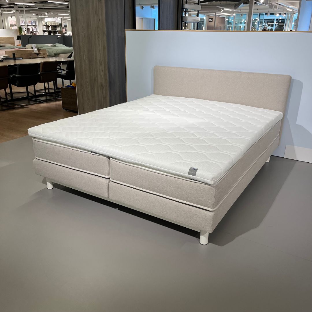 Aanbieding Auping Tone Boxspring - 180 x 210 cm