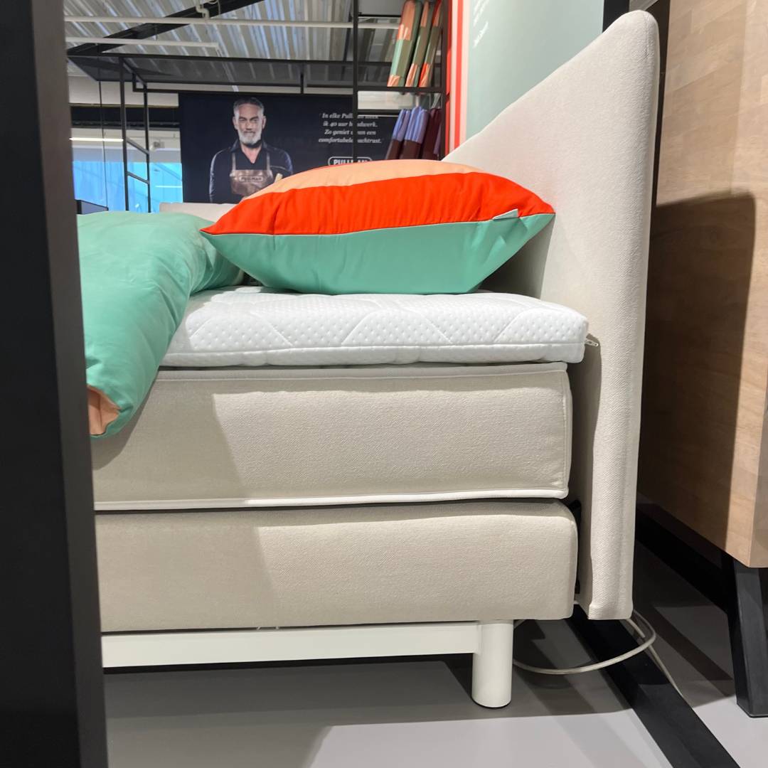 Aanbieding Auping Tone Boxspring - 180 x 210 cm