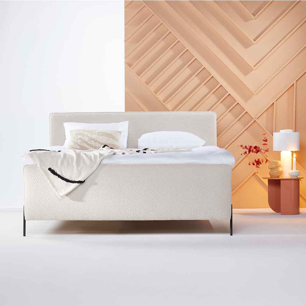 Eastborn boxspring Plum
