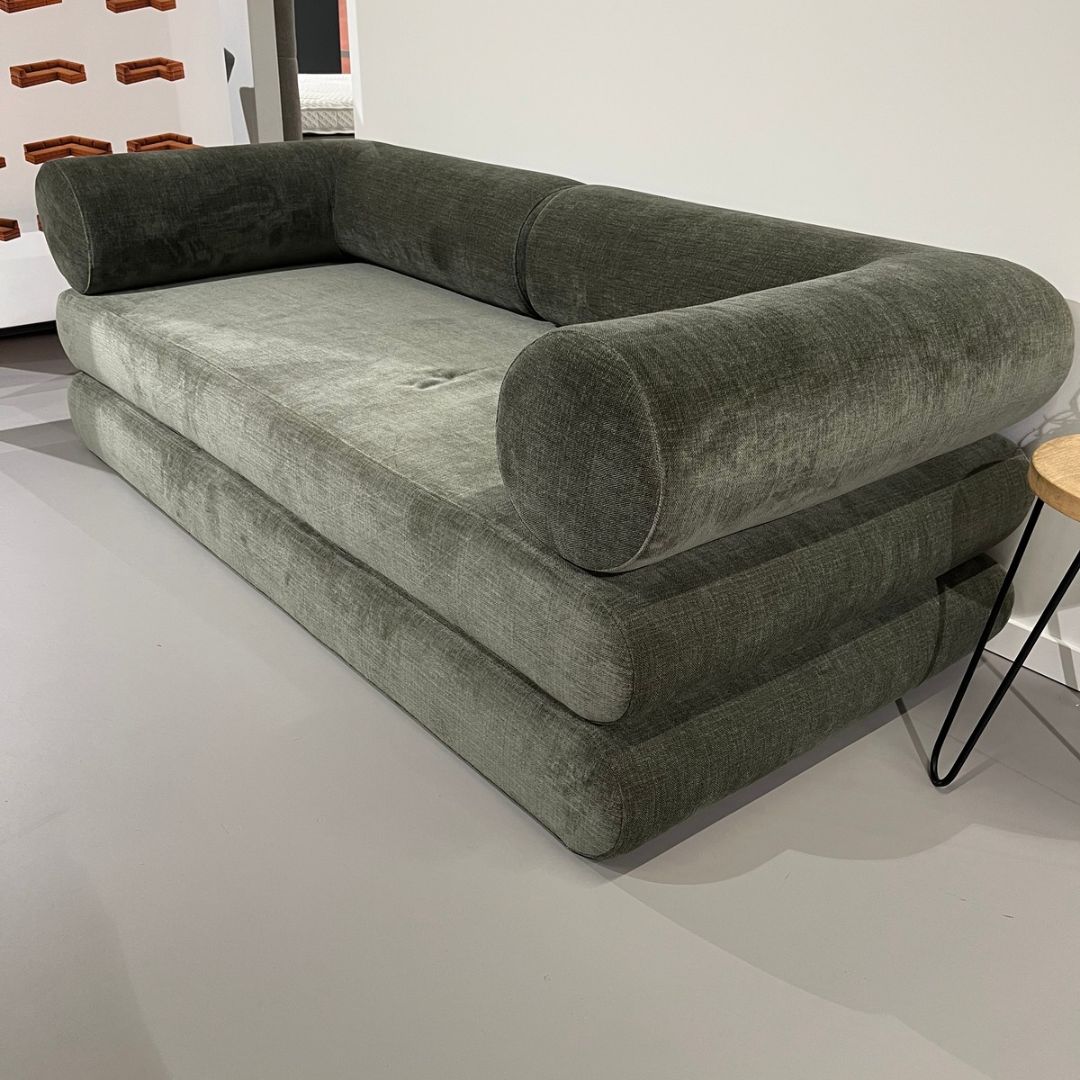 Innovation Living Circlus met L-kussens voorraaddeal