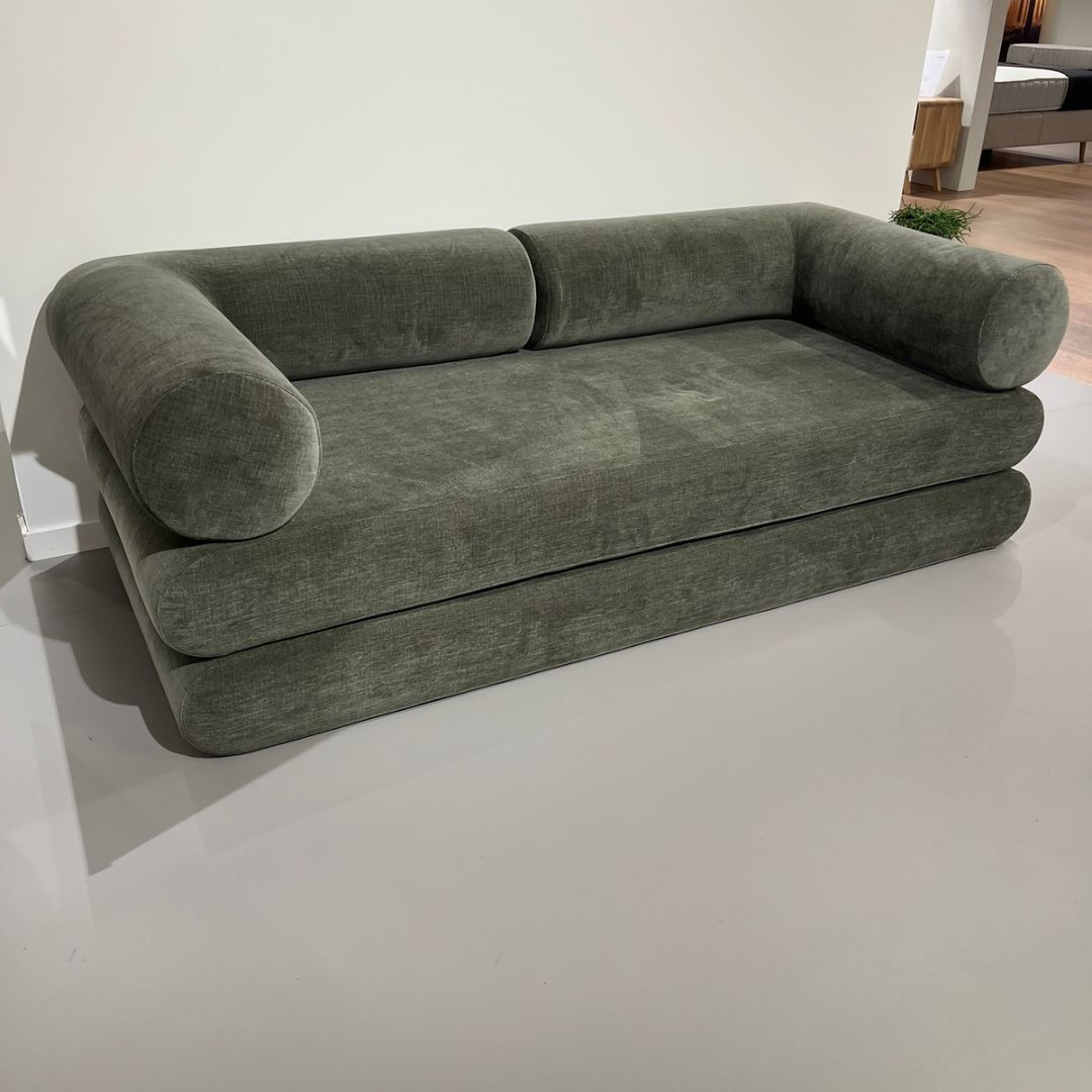 Innovation Living Circlus met L-kussens voorraaddeal