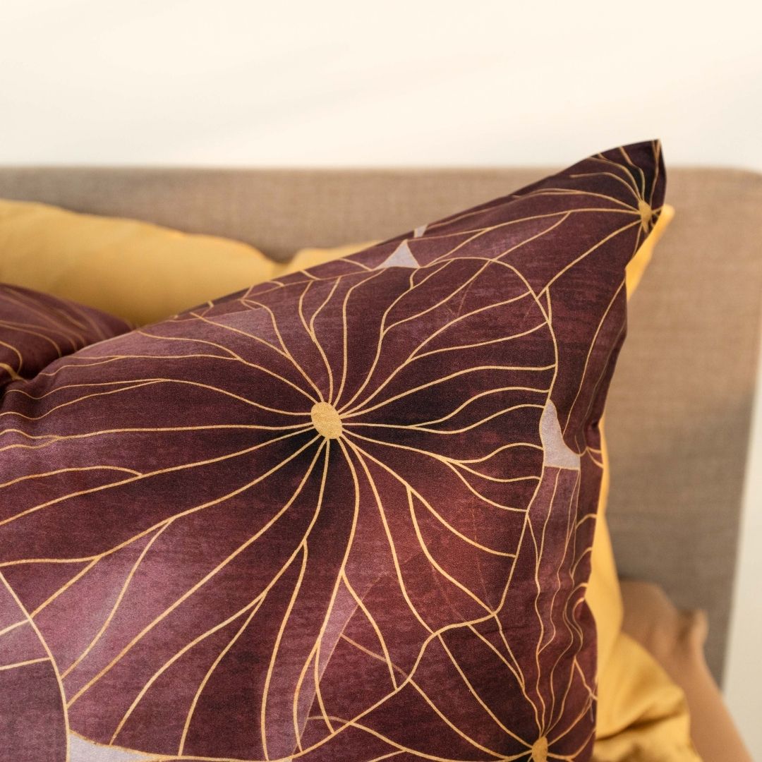 Kayori Jaimy Burgundy