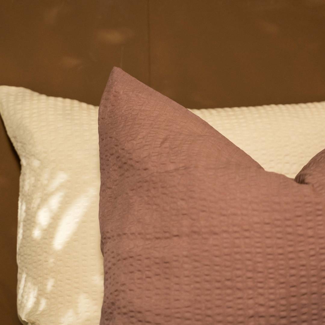 Kayori Ochi Mauve