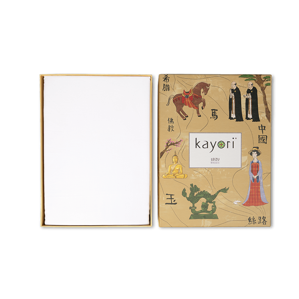 Kayori Aya Zilvergrijs
