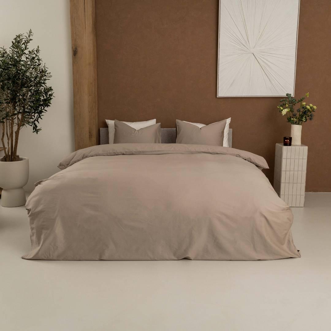 Kayori Dona Taupe
