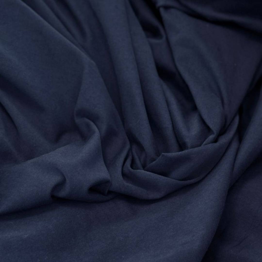 Kayori Saiko hoeslaken Navy