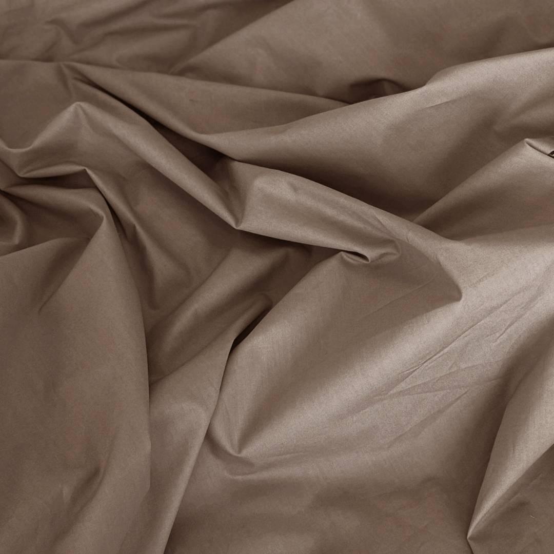 Kayori Sota hoeslaken Taupe