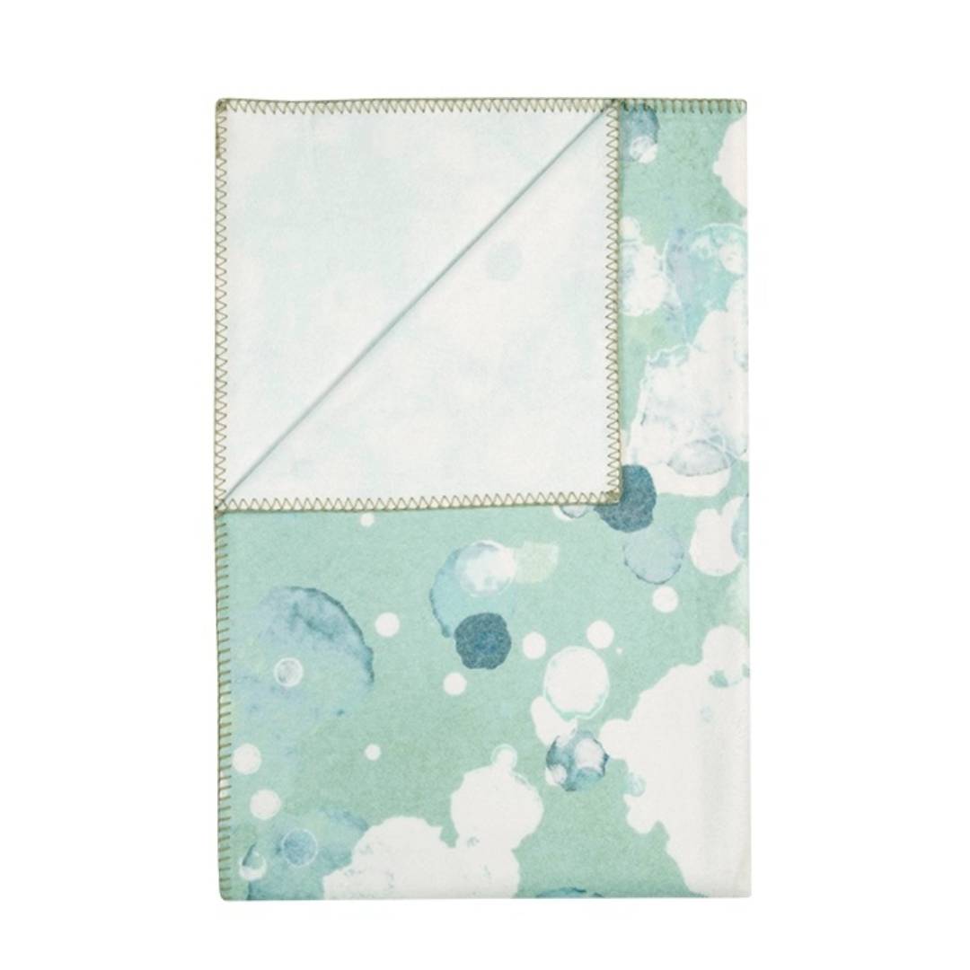 Kayori Adame sprei groen