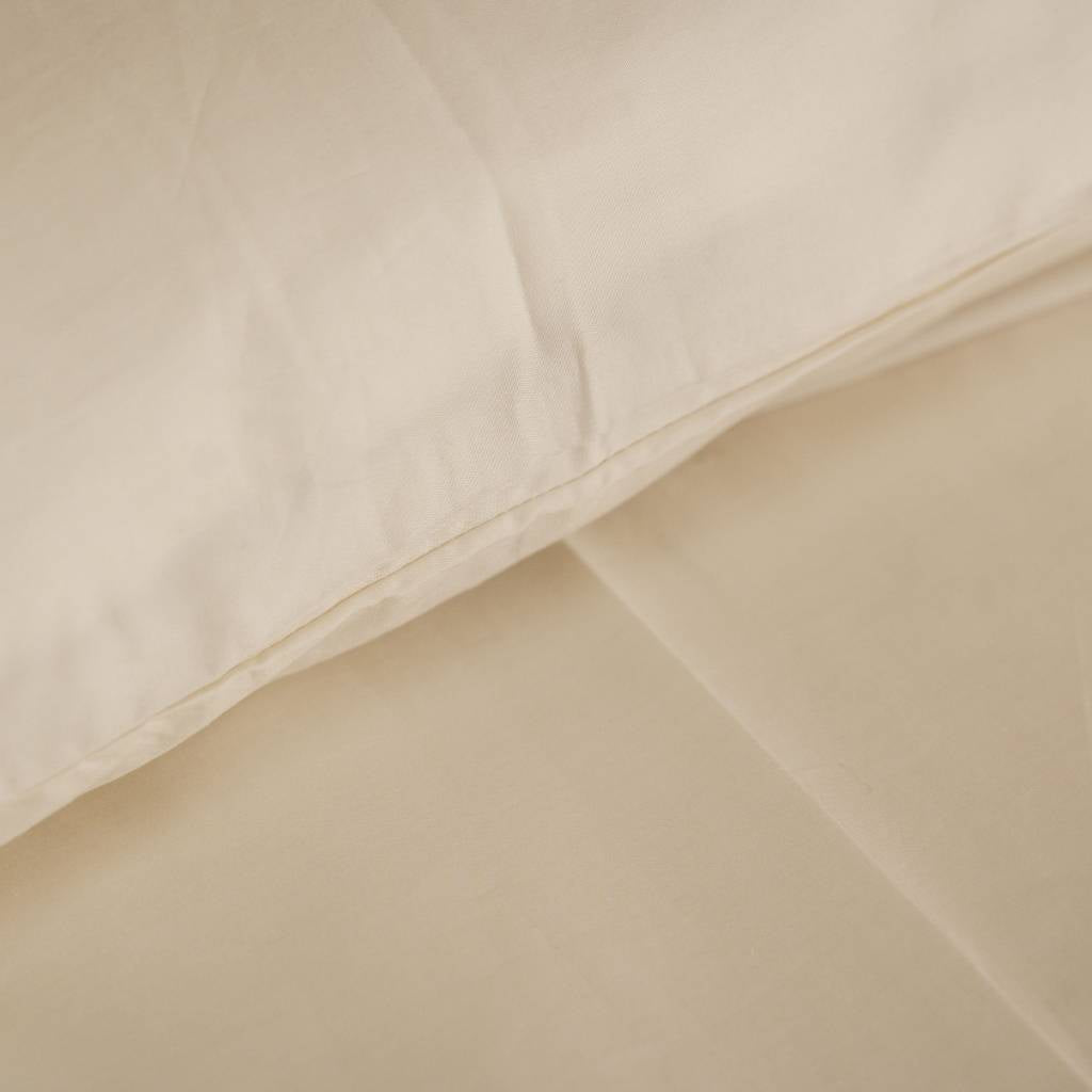 Kayori Hira Offwhite