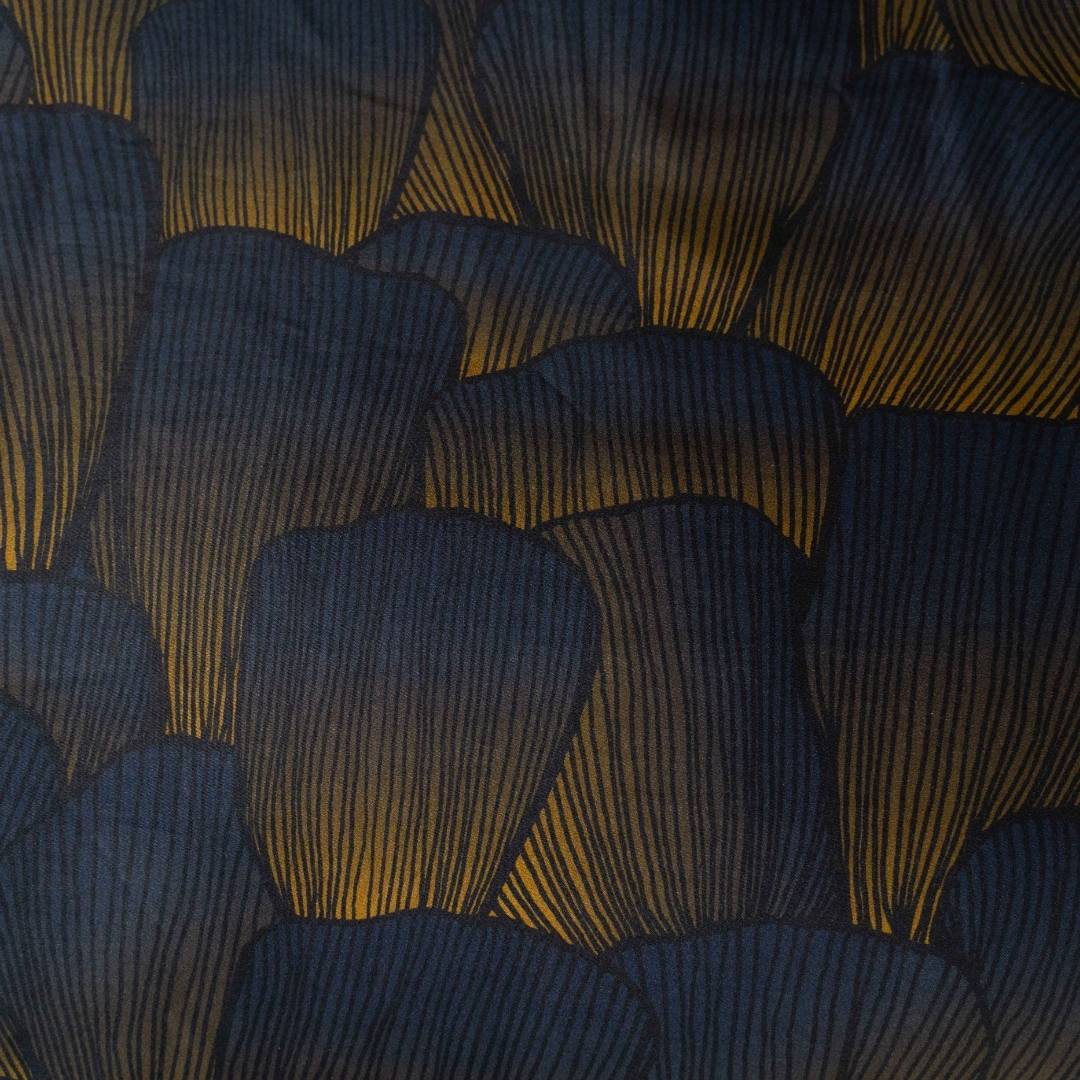 Kayori Koji Blauw
