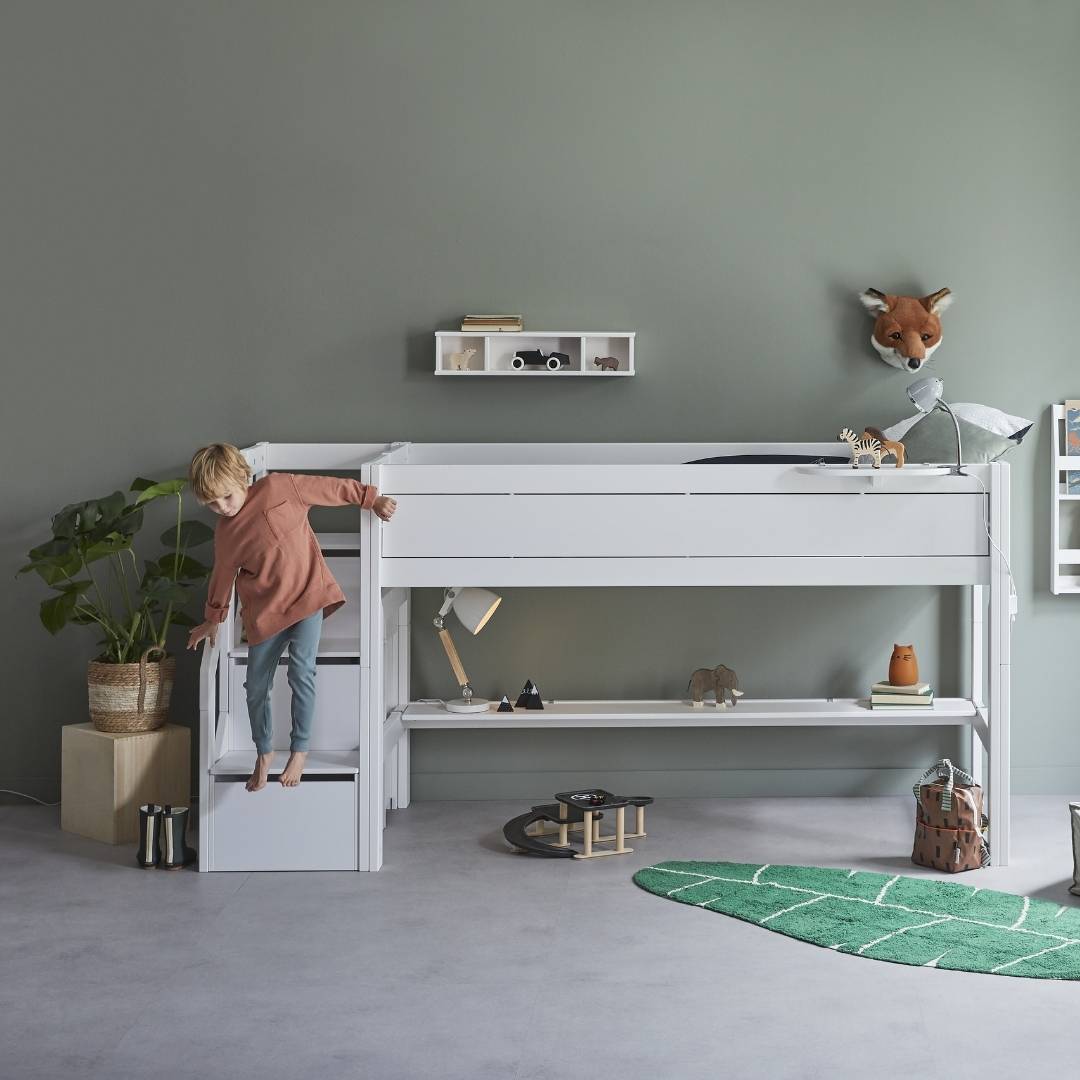 LIFETIME Kidsrooms Halfhoogslaper met trapkast