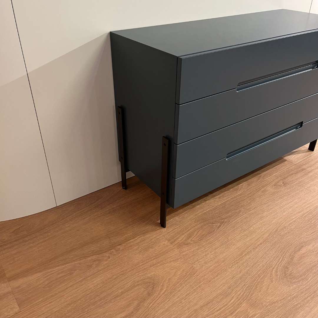 Showmodel Novamobili Float - nachtkastjes en commode