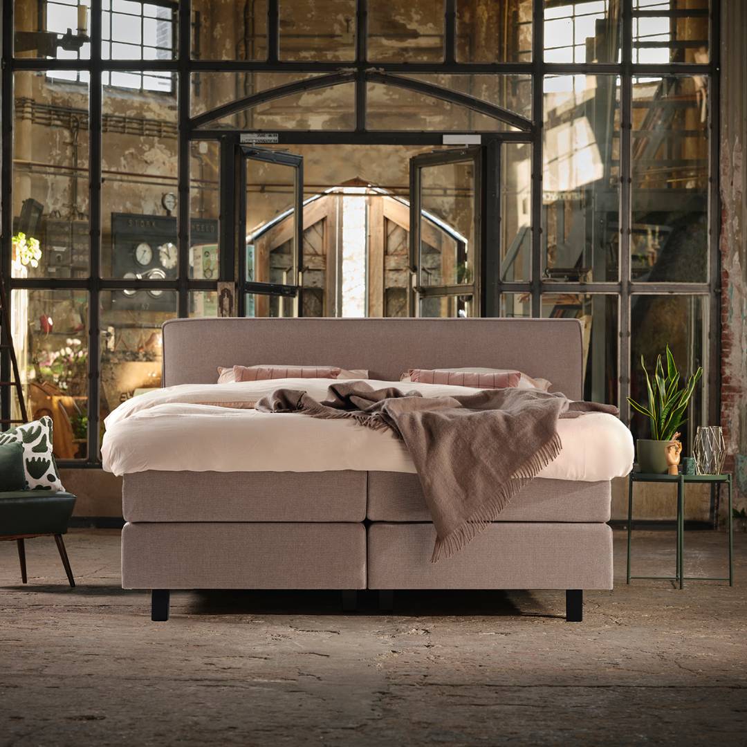 Pullman Express Liverpool