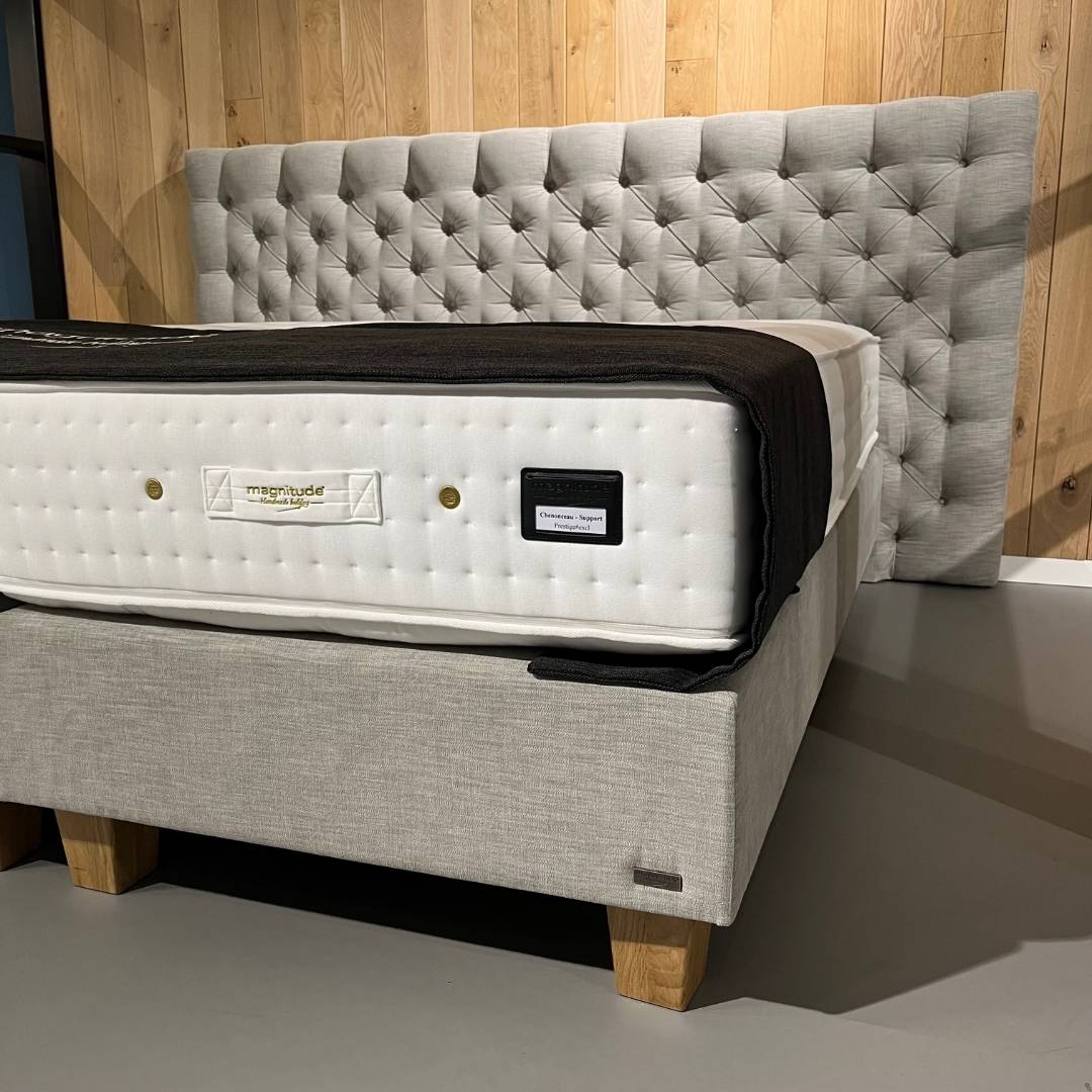 Showmodel Magnitude Churchill boxspring - 180 x 200 cm