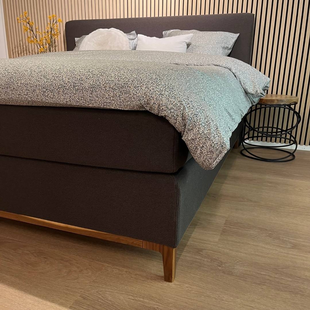 Showmodel Swissflex box Peking 180 x 200 cm