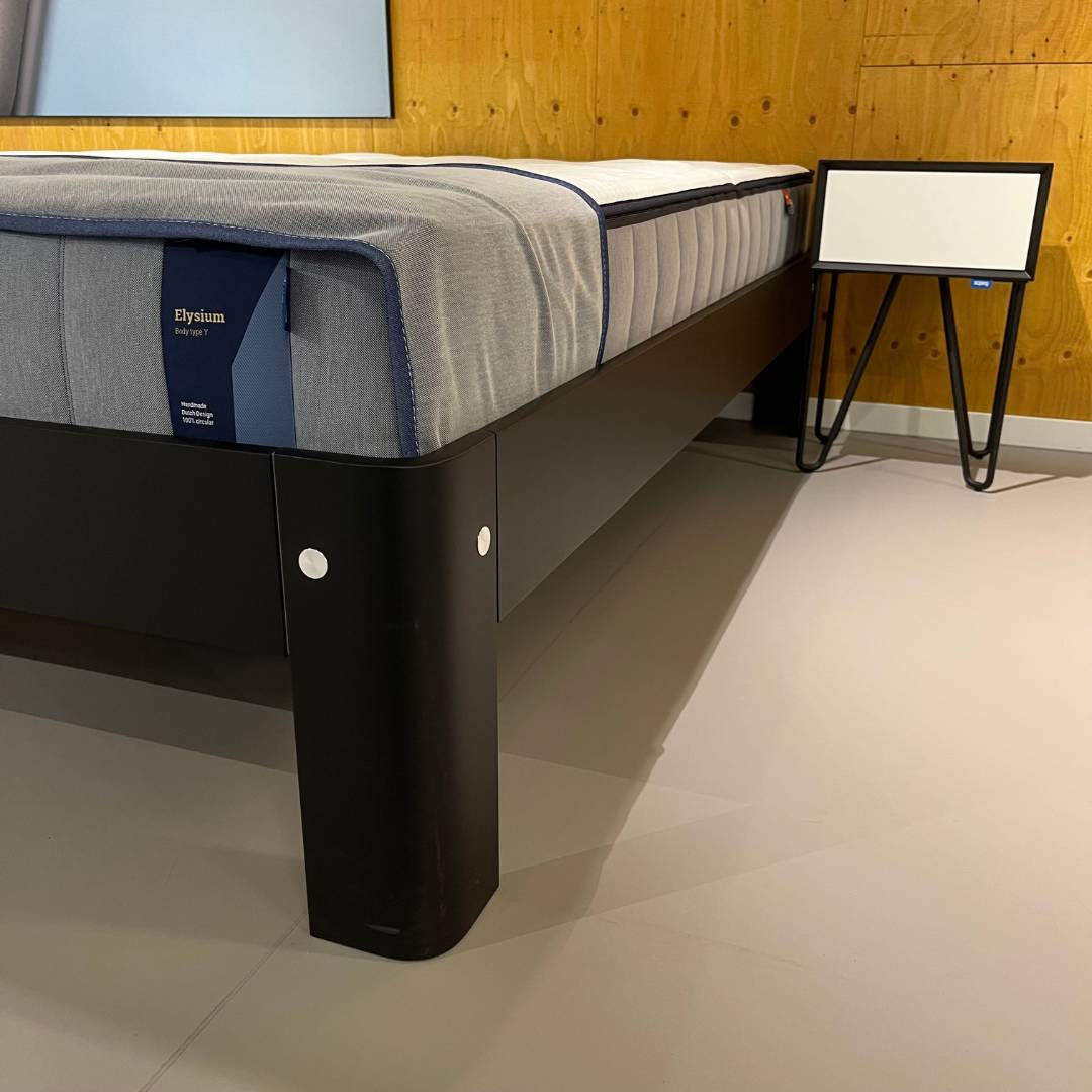 Showmodel Auping Auronde 1500 Deep Black - 180 x 200 cm