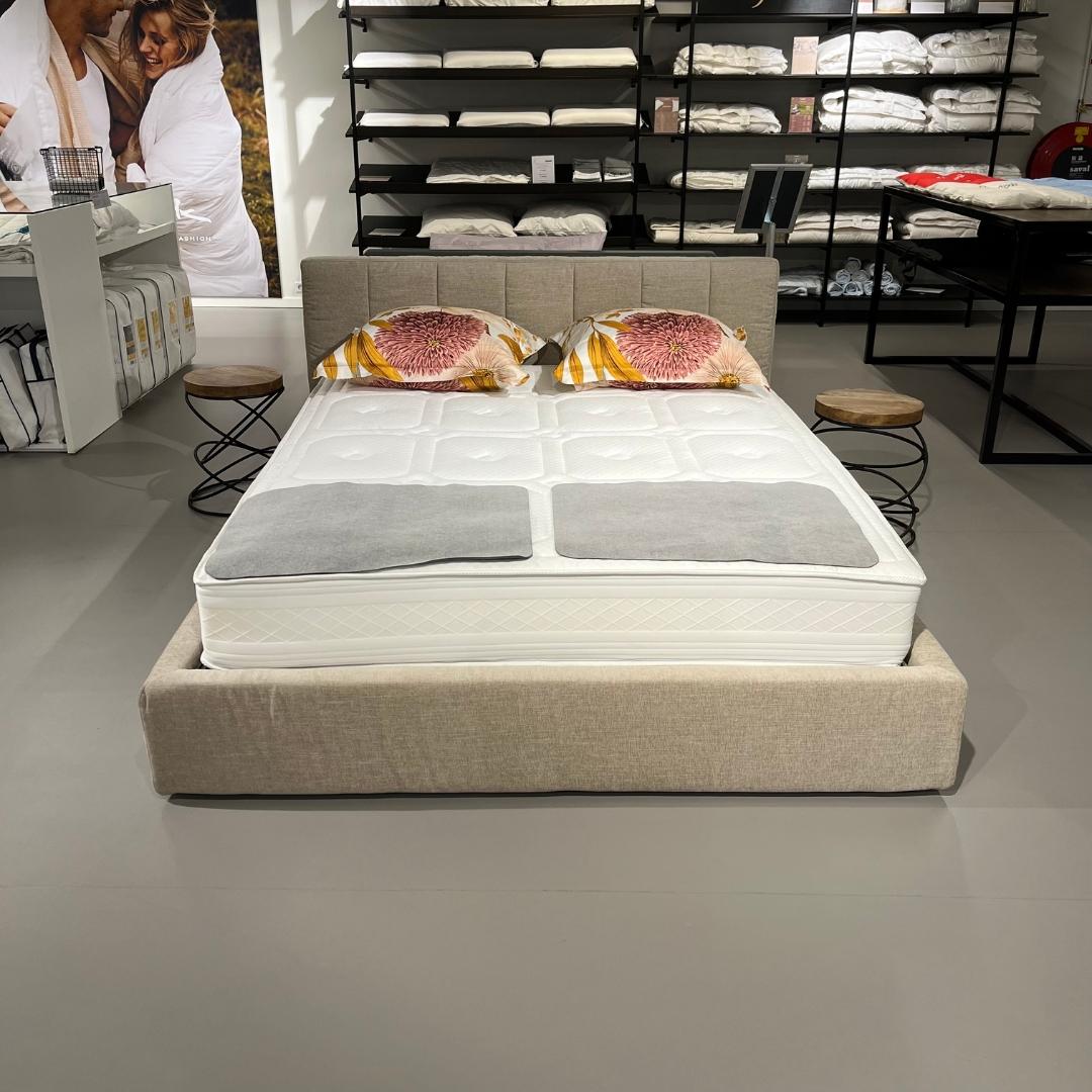 Showmodel Cinquanta3 bed York met opbergruimte 160 x 200 cm