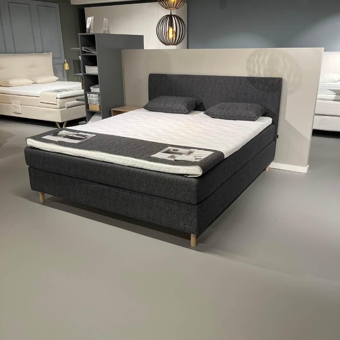 Showmodel Jensen Diplomat - 180 x 210 cm