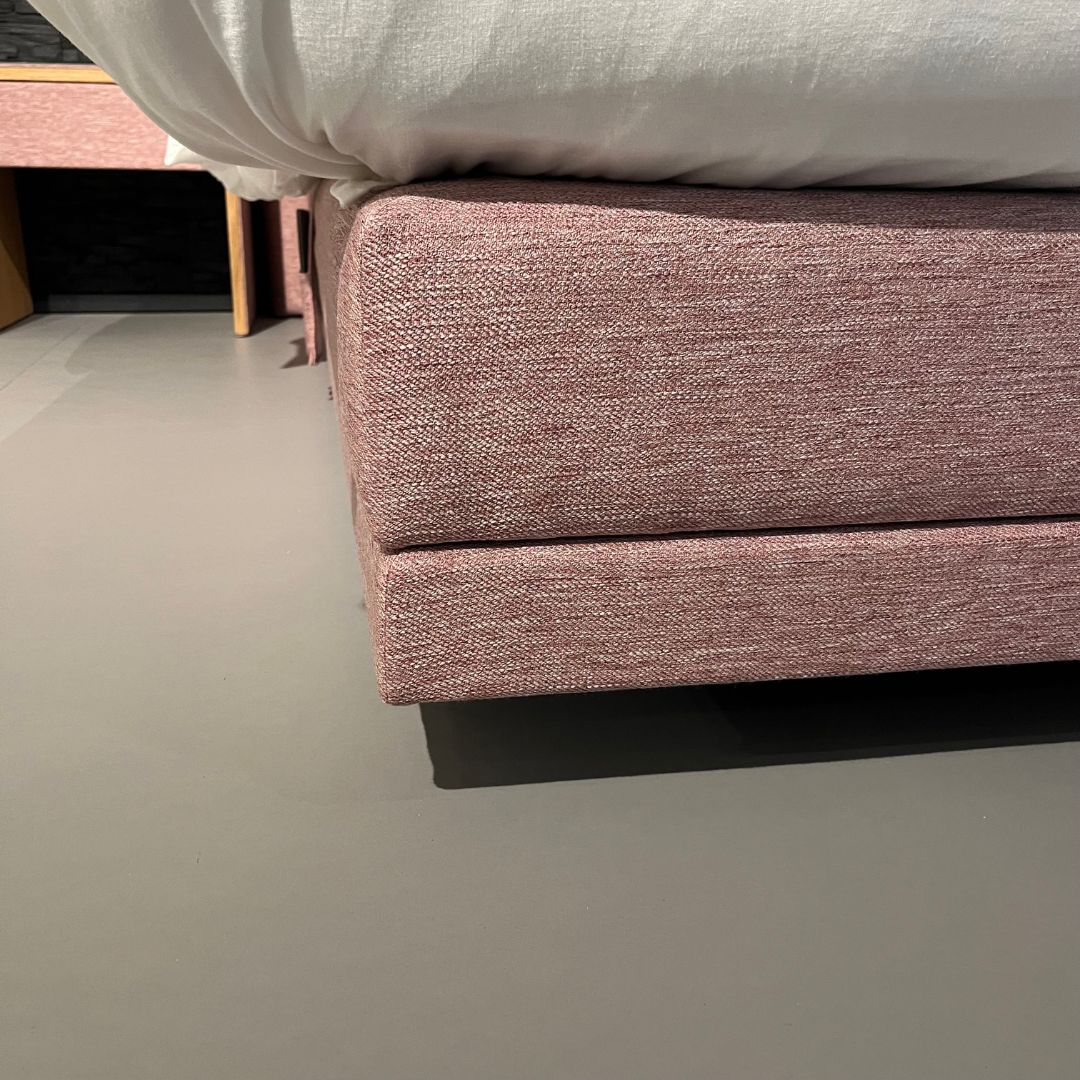 Showmodel Magnitude Churchill boxspring - 180 x 210 cm