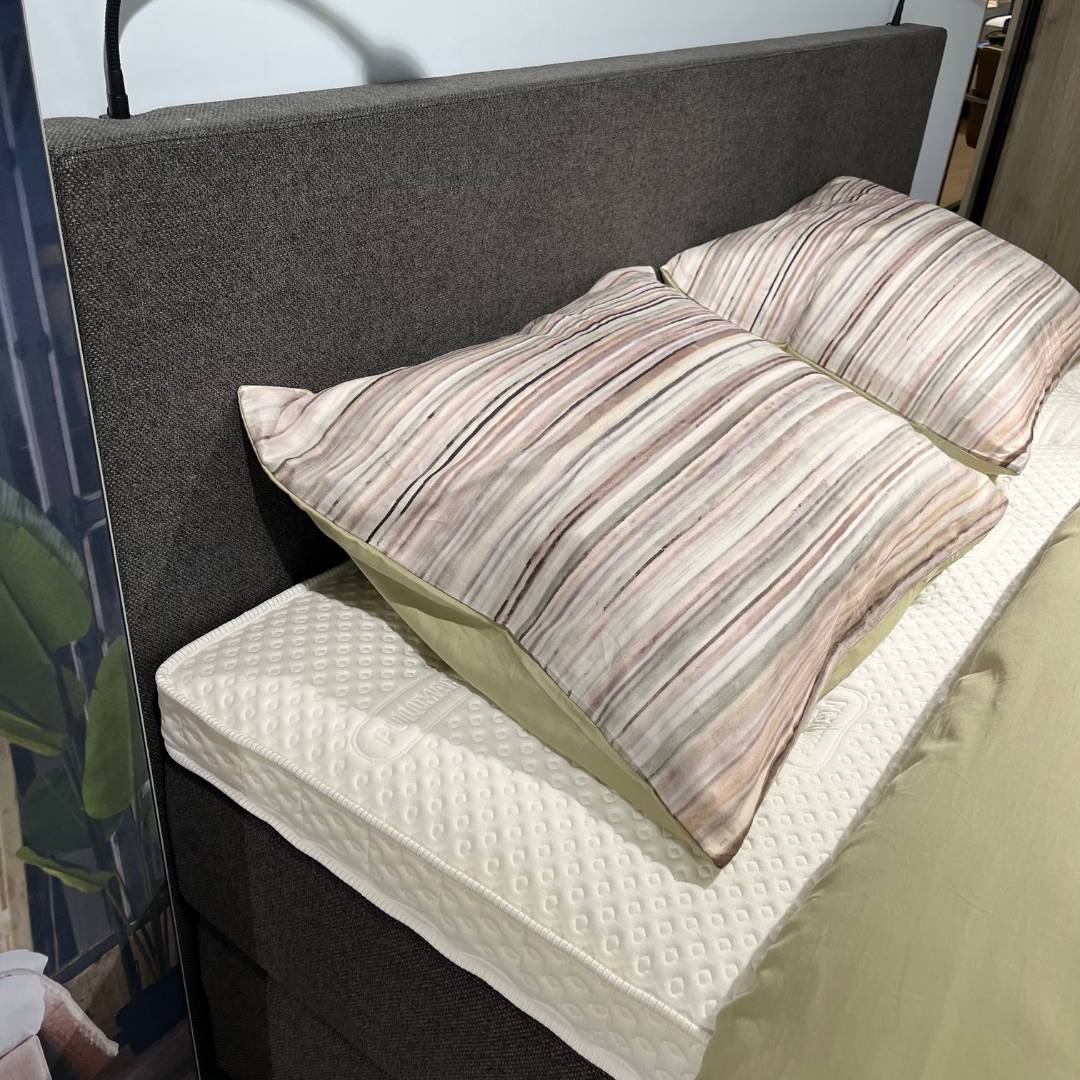 Showmodel Pullman Express Leeds - 180 x 210 cm