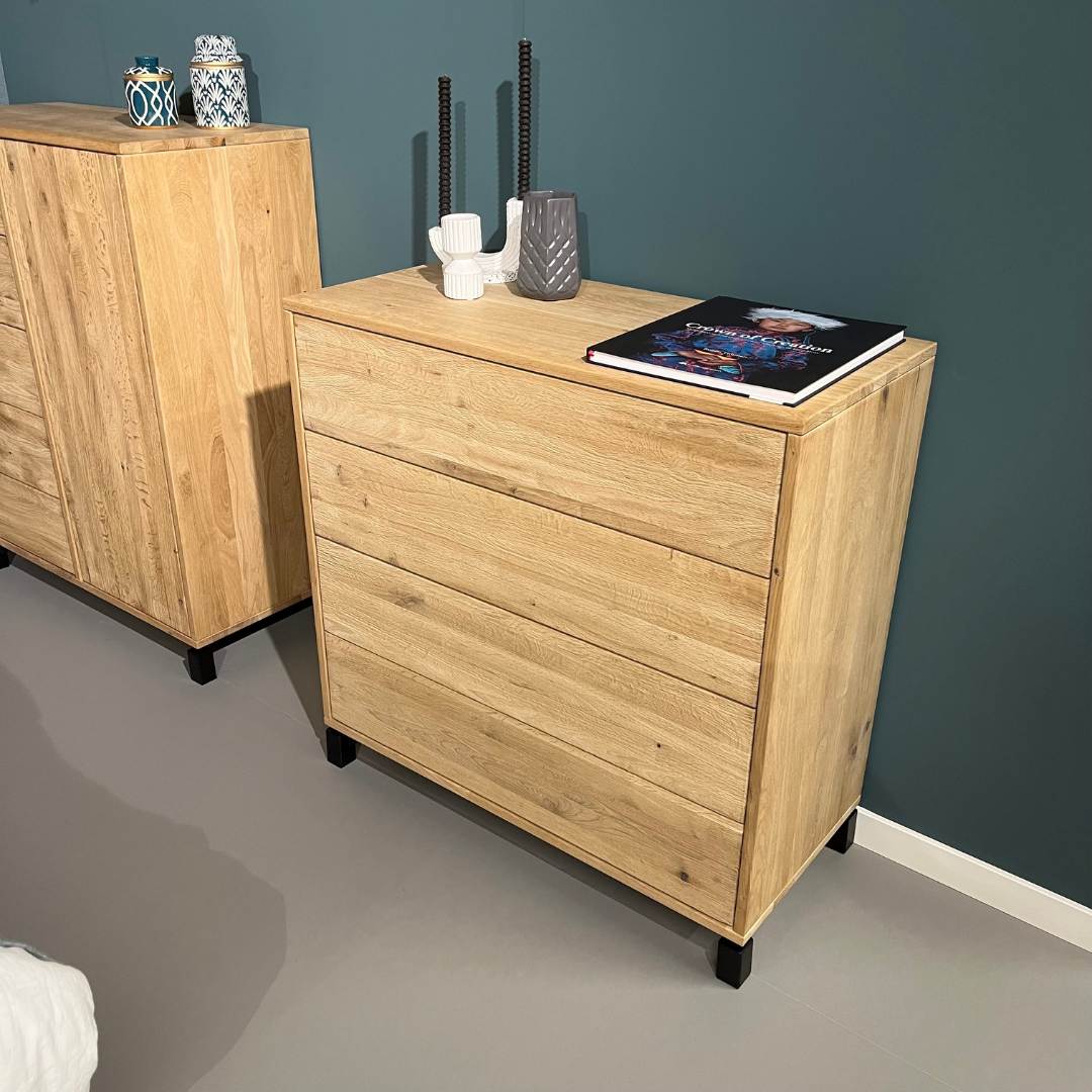 Showmodel Tjornbo commode 81 cm hoog