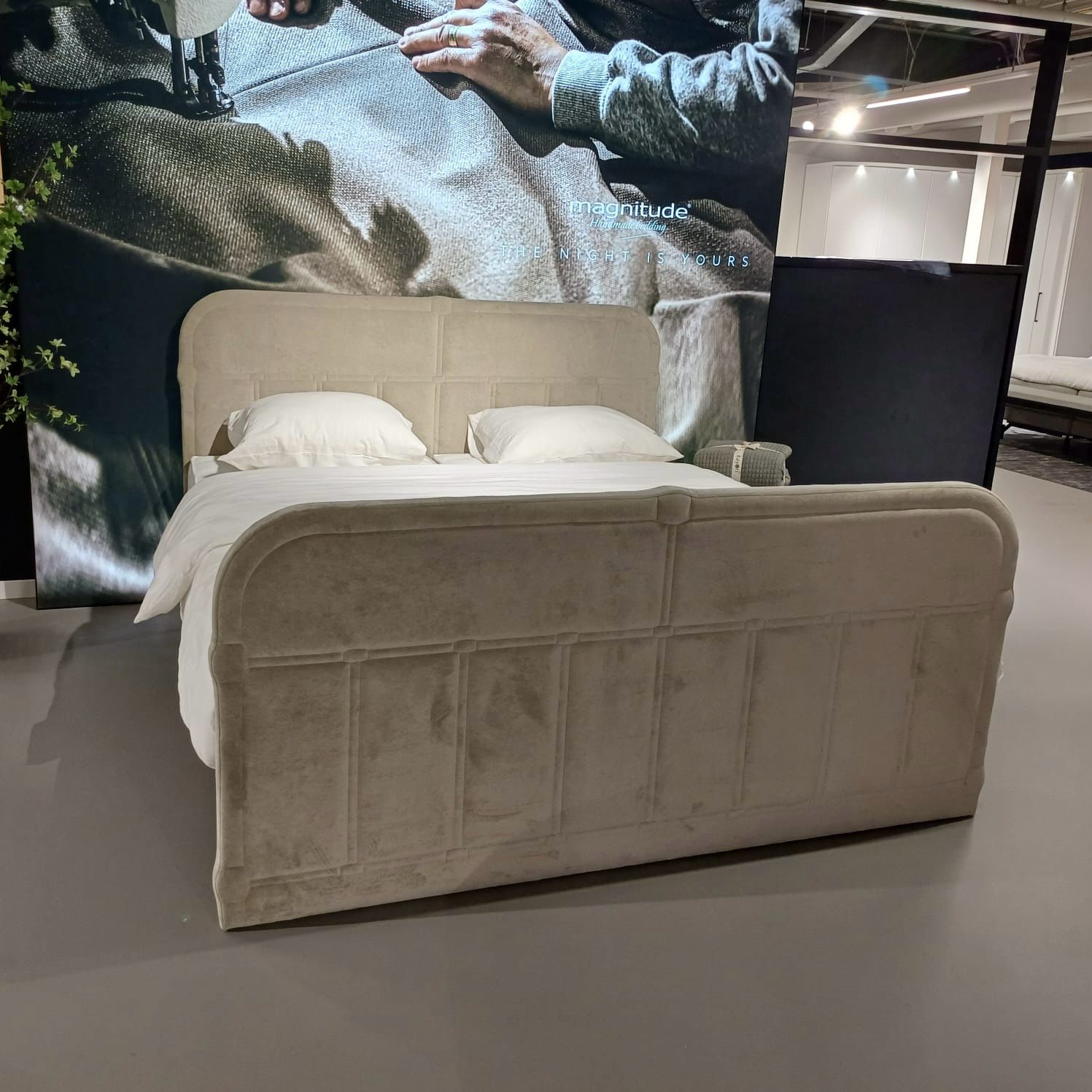 Showmodel Magnitude Starry Night boxspring - 180 x 200 cm