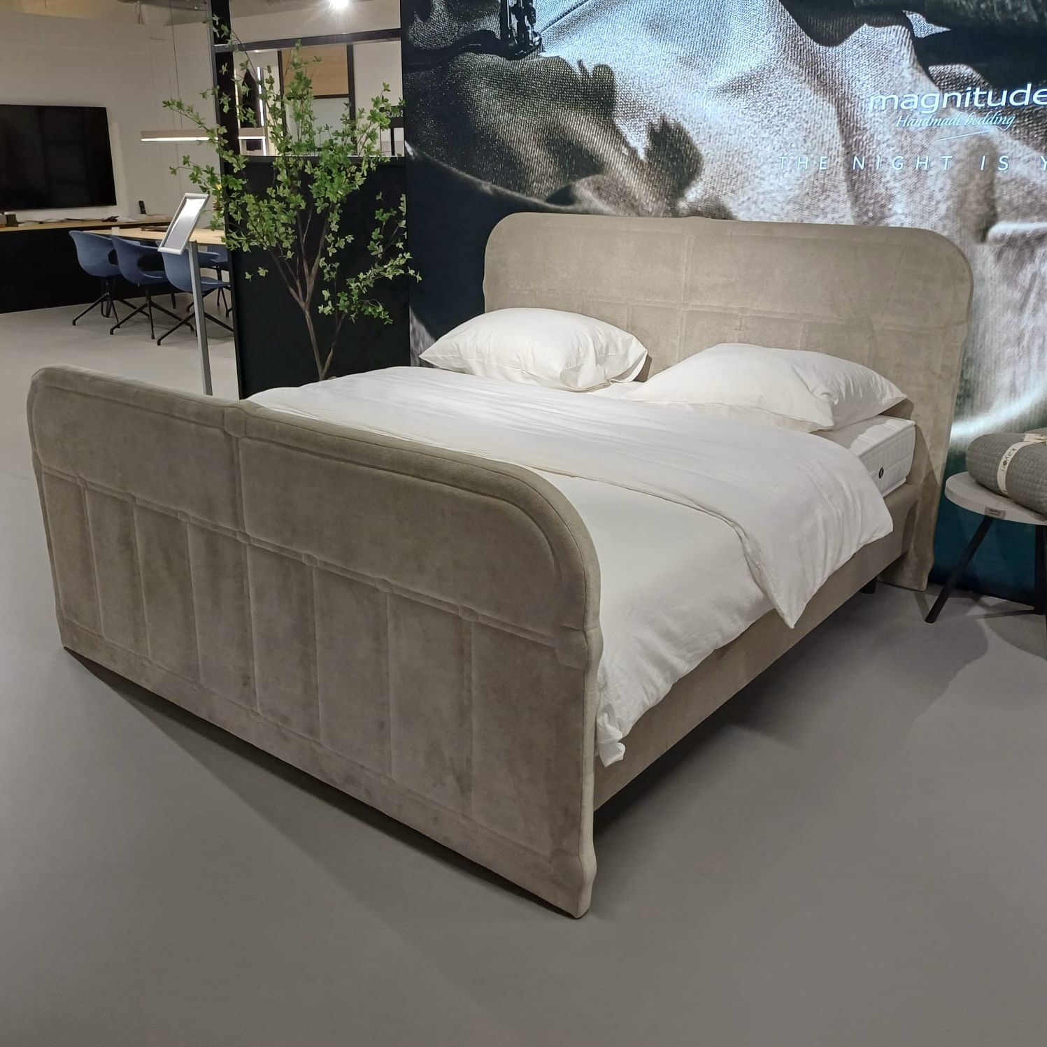 Showmodel Magnitude Starry Night boxspring - 180 x 200 cm