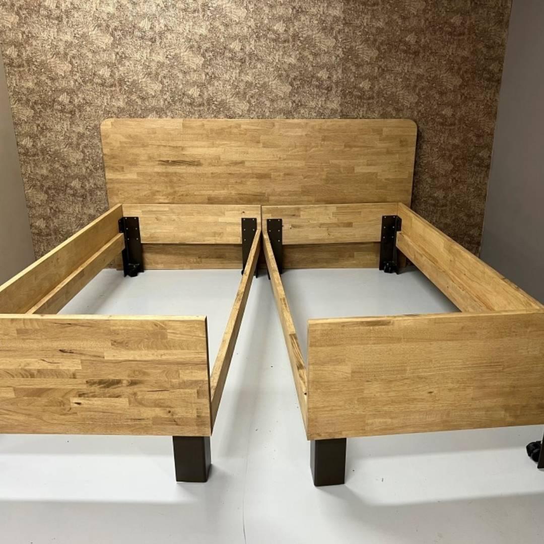 Steel & Stockings Split Rubberwood