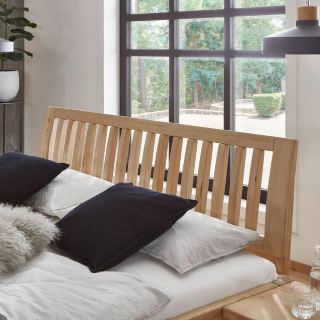 Tjornbo Easy Sleep met houten hoofdbord
