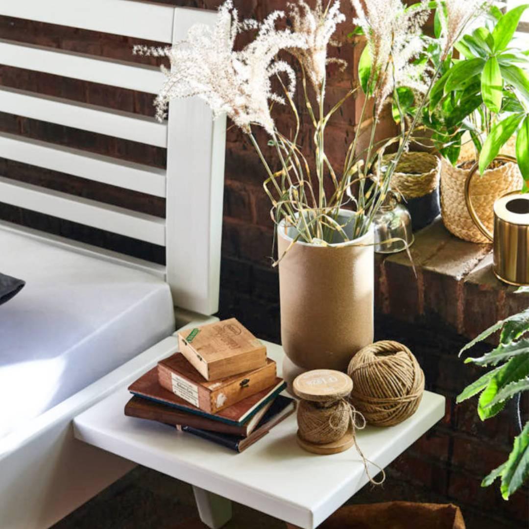 Tjornbo Easy Sleep met houten hoofdbord