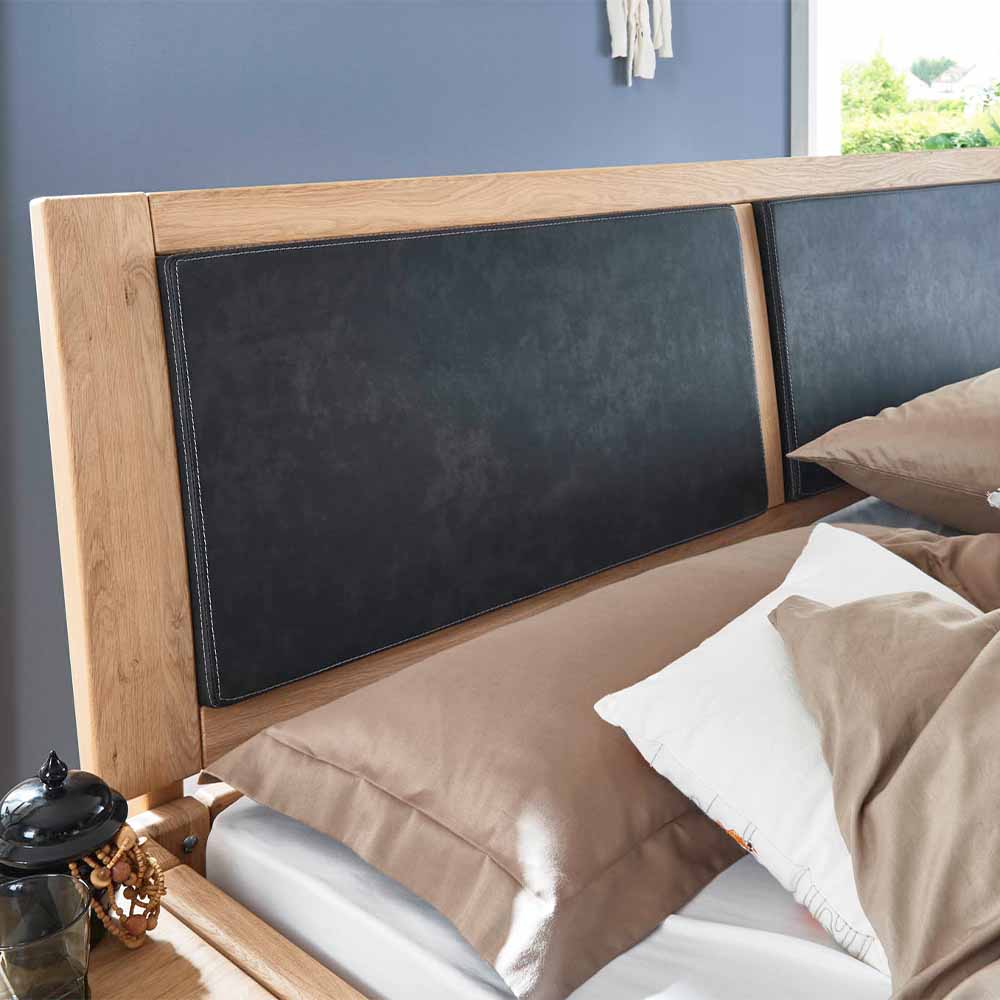 Tjornbo Easy Sleep met gestoffeerd hoofdbord Leder