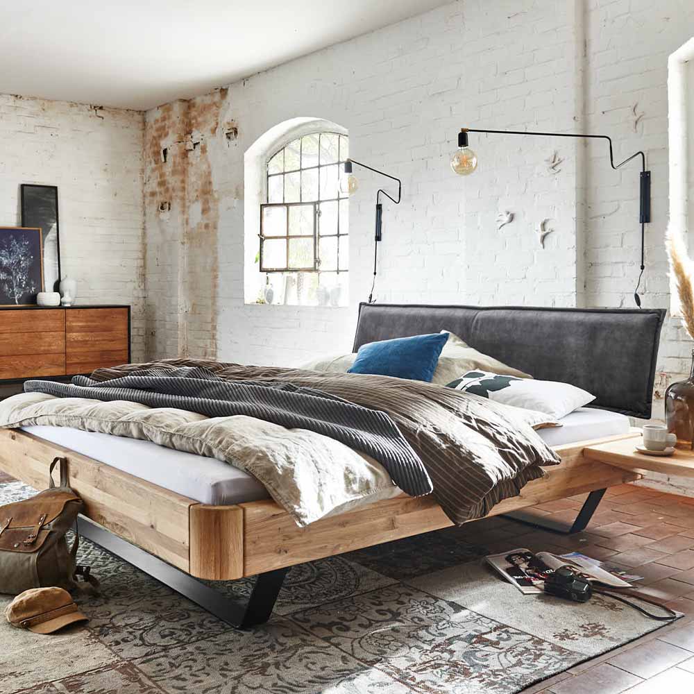 Tjornbo Easy Sleep met gestoffeerd hoofdbord Velours