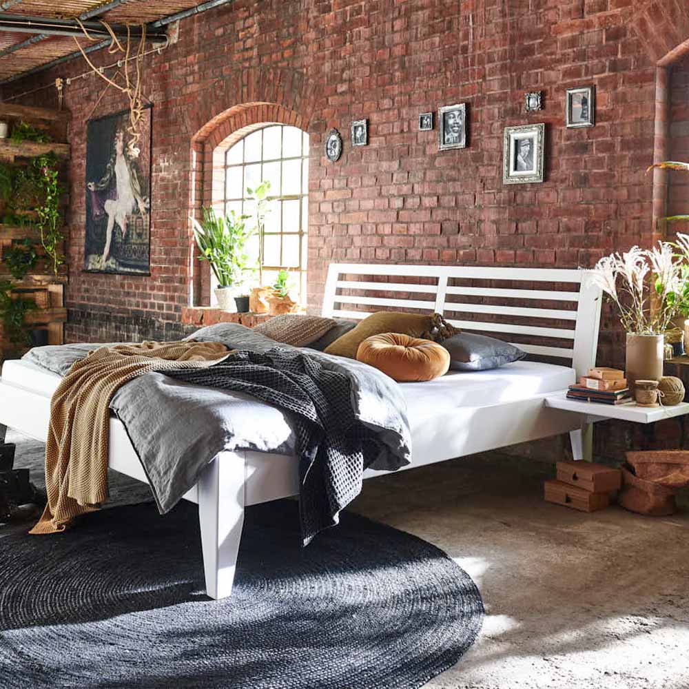 Tjornbo Easy Sleep met houten hoofdbord