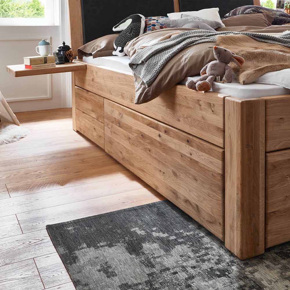 Tjornbo Easy Sleep met laden en gestoffeerd hoofdbord